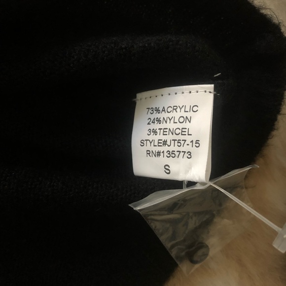 NWT Jondie choker sweater - Picture 5 of 5